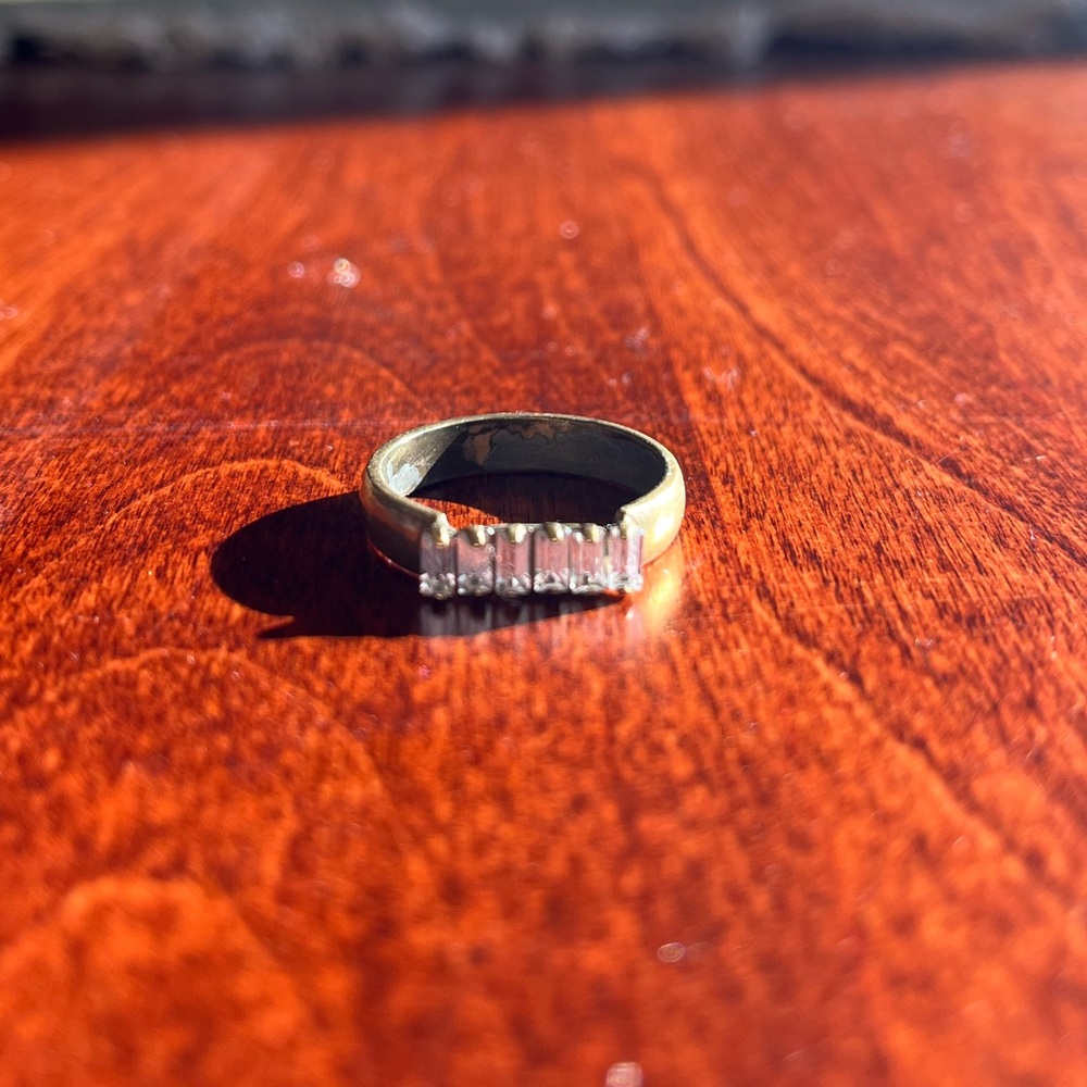 Sorrelli Ring - image 1